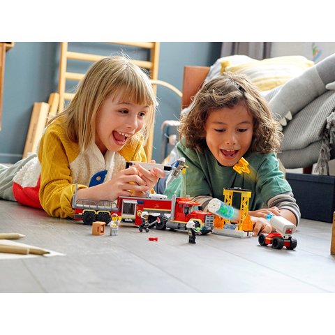 Конструктор LEGO City Пожарный командный пункт (60282) Превью 12